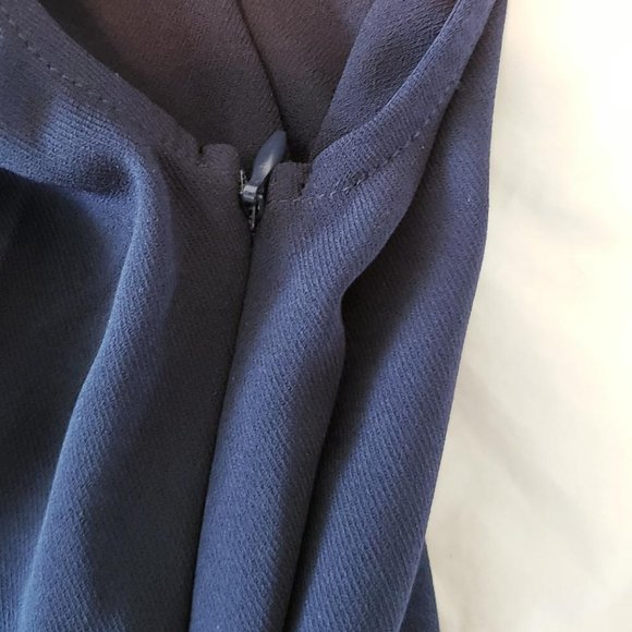 NWOT THML blue dress Medium fits small robe bleu marine - Picture 8 of 8